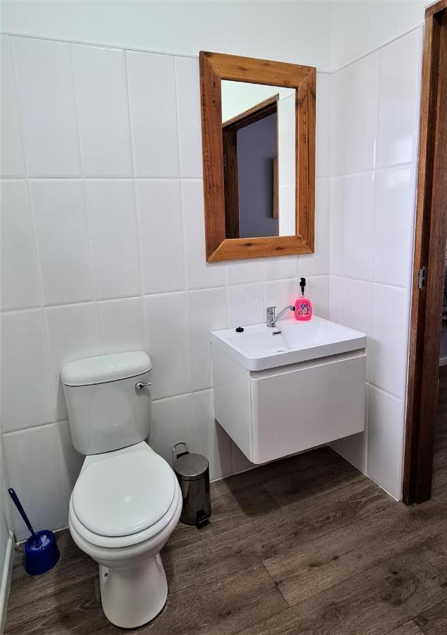 Tiende Laan Bed & Breakfast And Self-Catering Walvis Bay Exterior foto