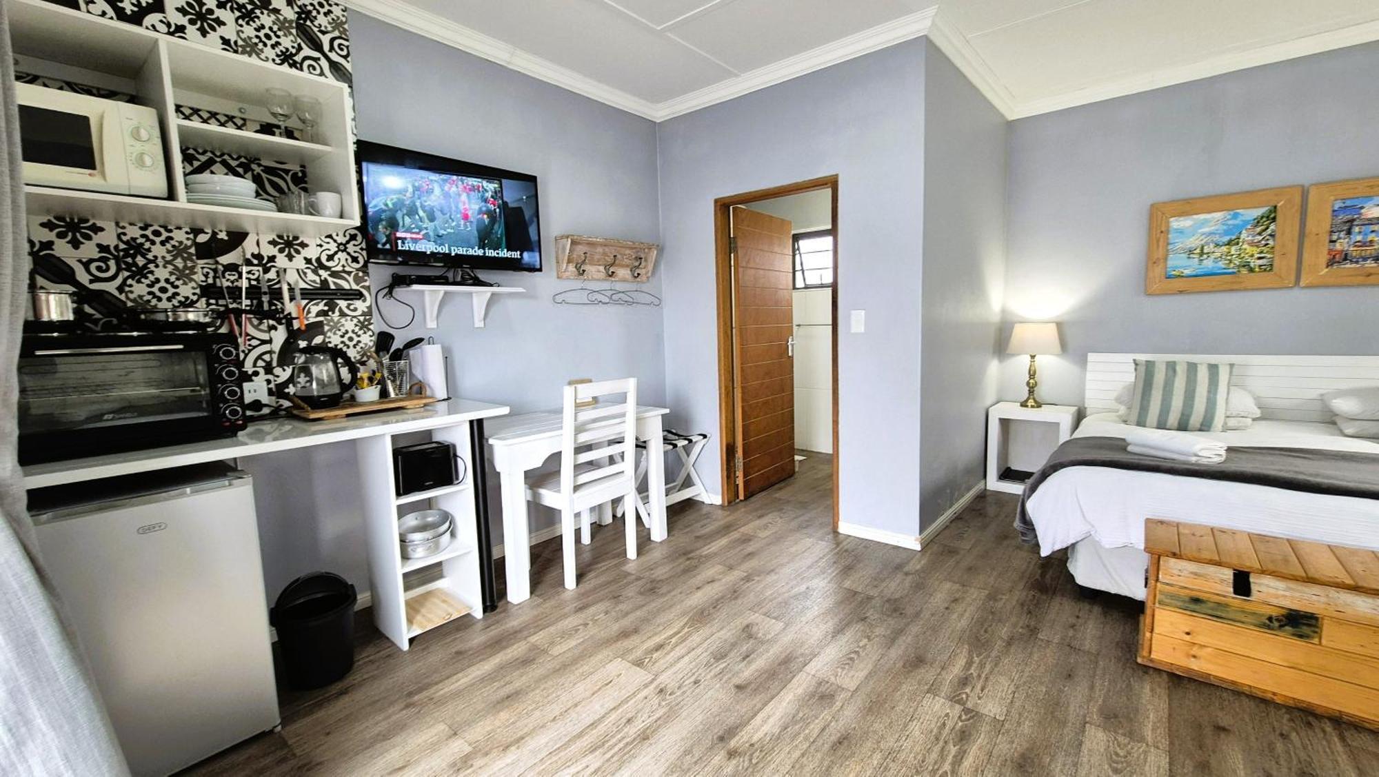 Tiende Laan Bed & Breakfast And Self-Catering Walvis Bay Exterior foto
